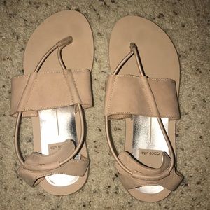 Dolce Vita sandals size 7